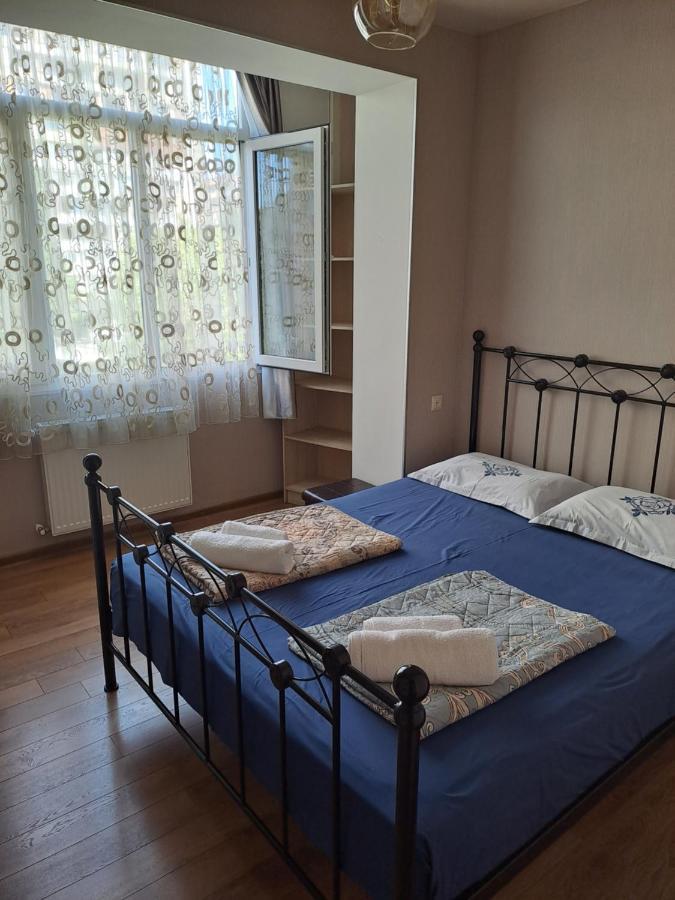 Apartment In Tbilisi Koko ภายนอก รูปภาพ